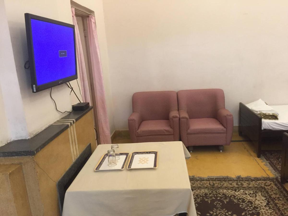 دهرادون Hotel White House المظهر الخارجي الصورة